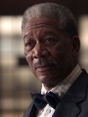 A Letter From Lucius Fox To Bruce Wayne