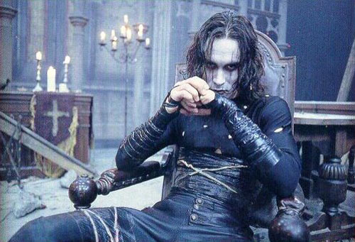 FANGIRL UNLEASHED: Is THE CROW A Classic?
