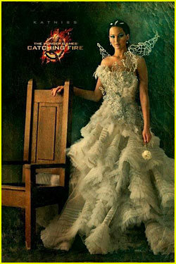 First Trailer From THE HUNGER GAMES: CATCHING FIRE Online!