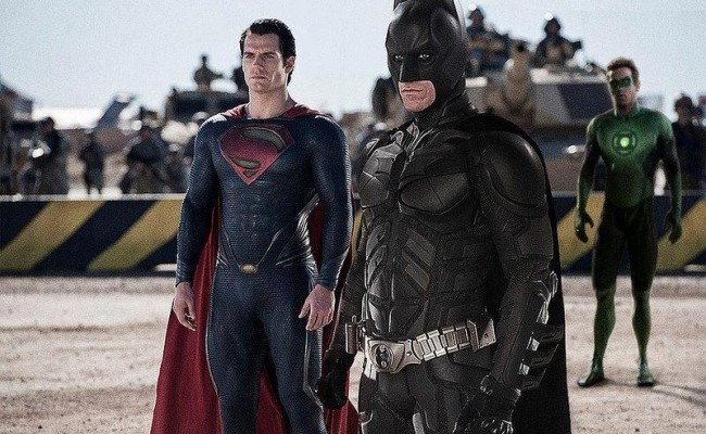 Kevin Feige Thinks THE AVENGERS Has a “Leg Up” on JUSTICE LEAGUE