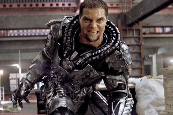 General Zod Delivers A Chilling Message To Earth In MAN OF STEEL Viral