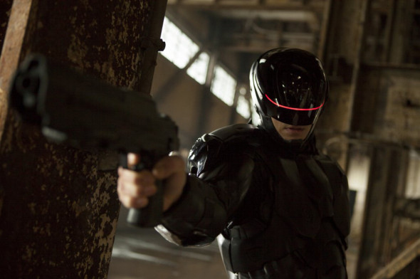 ROBOCOP Remake’s Release Pushed Back A Week To Make Way For George Clooney