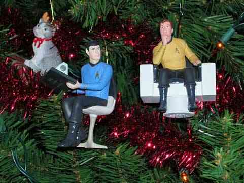 geeky-christmas-ornaments-collection-7[1]