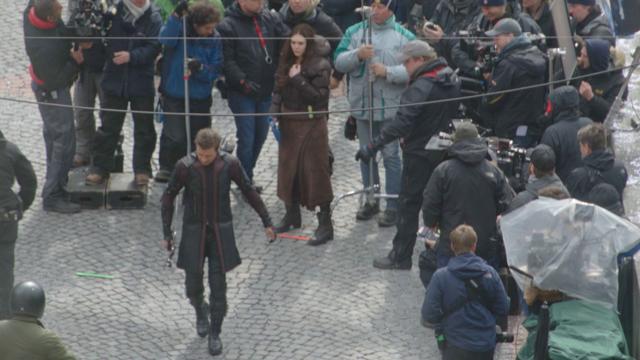 hawkeye new suit avengers age of ultron