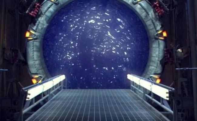The Wormhole Reopens! STARGATE Reboot On The Way
