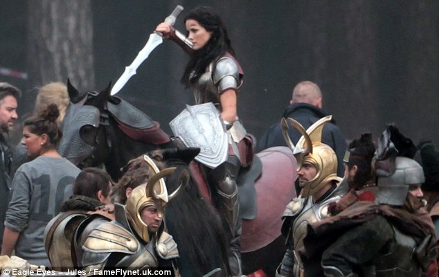 Orcs, Asgardians, and Lady Sif on Set of THOR: THE DARK WORLD