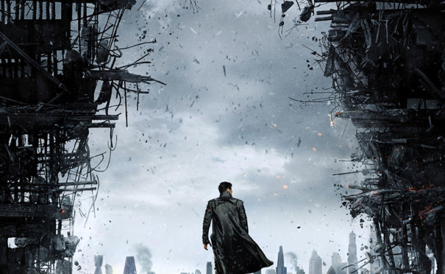 STAR TREK INTO DARKNESS Beaming To UK Shores One Week Early