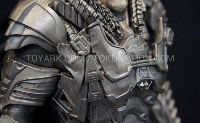 MAN OF STEEL Toys Finally Give Us a Good Look at Villains Zod and Faora