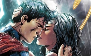 Superman/Wonder Woman Series Announced; Couple Celebrates With Gross PDA!